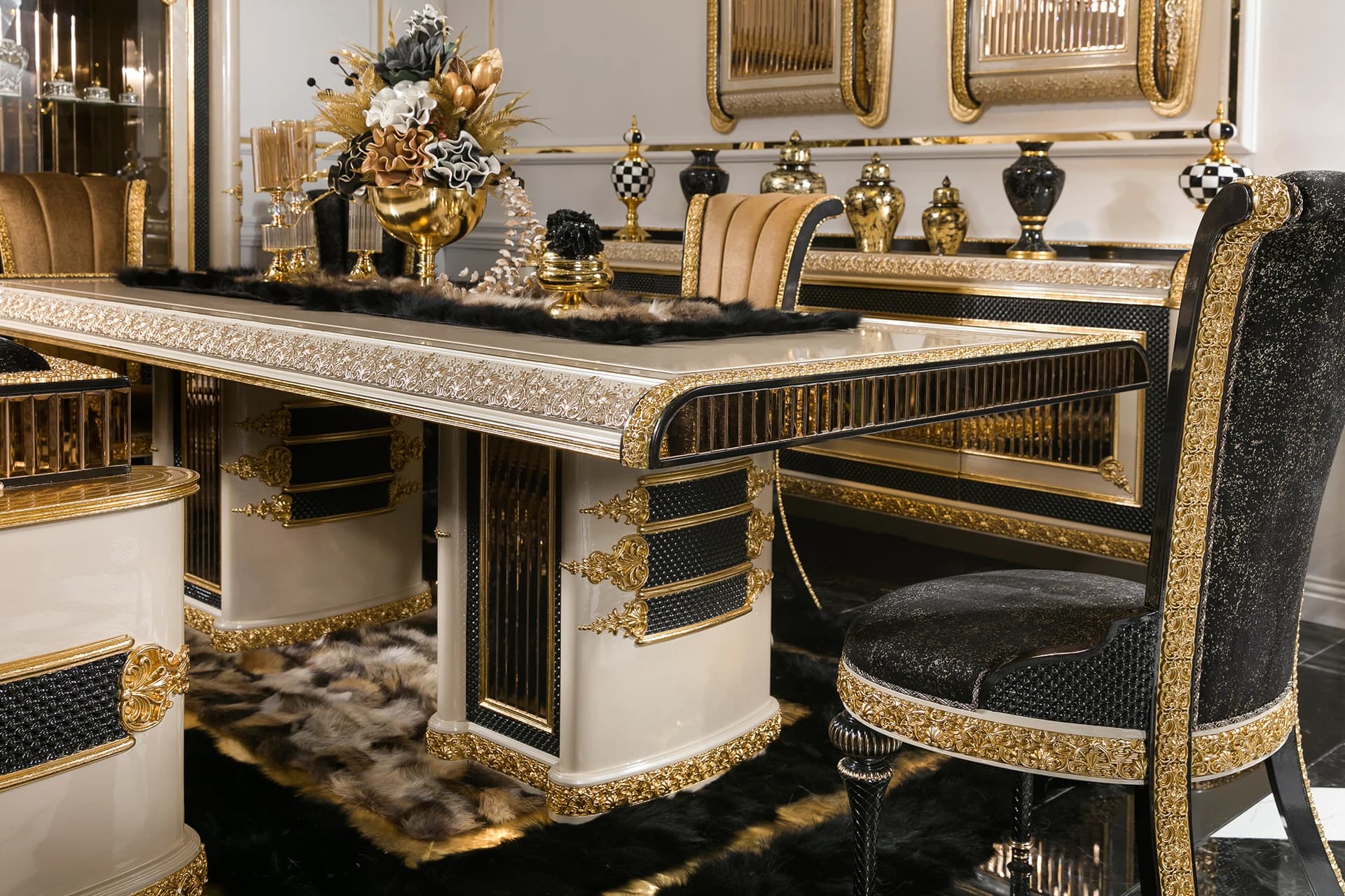 Milano Klasik Yemek Odası Takımı