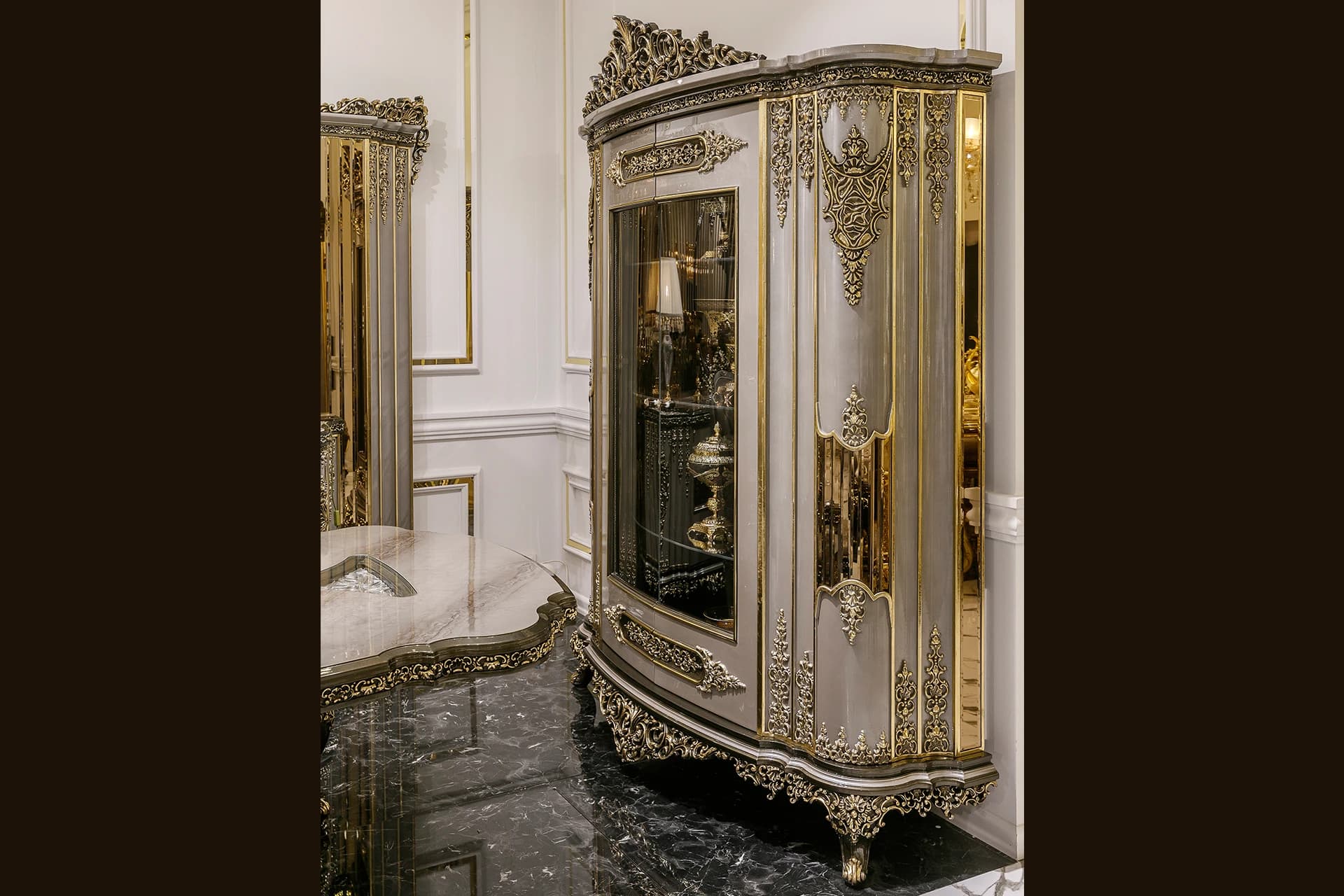 Versace Klasik Yemek Odası Takımı